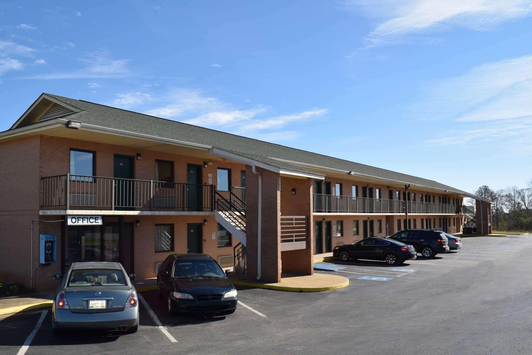 Econo Lodge Richburg Exteriör bild